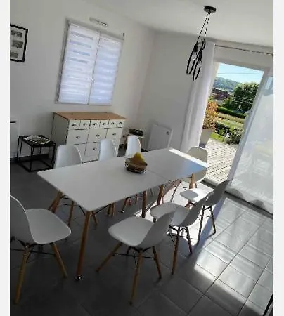 Les Coteaux Vue Casa de Férias *